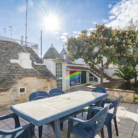 I Trulli Di Zia Dora Apartment อัลเบโรเบลโล ภายนอก รูปภาพ