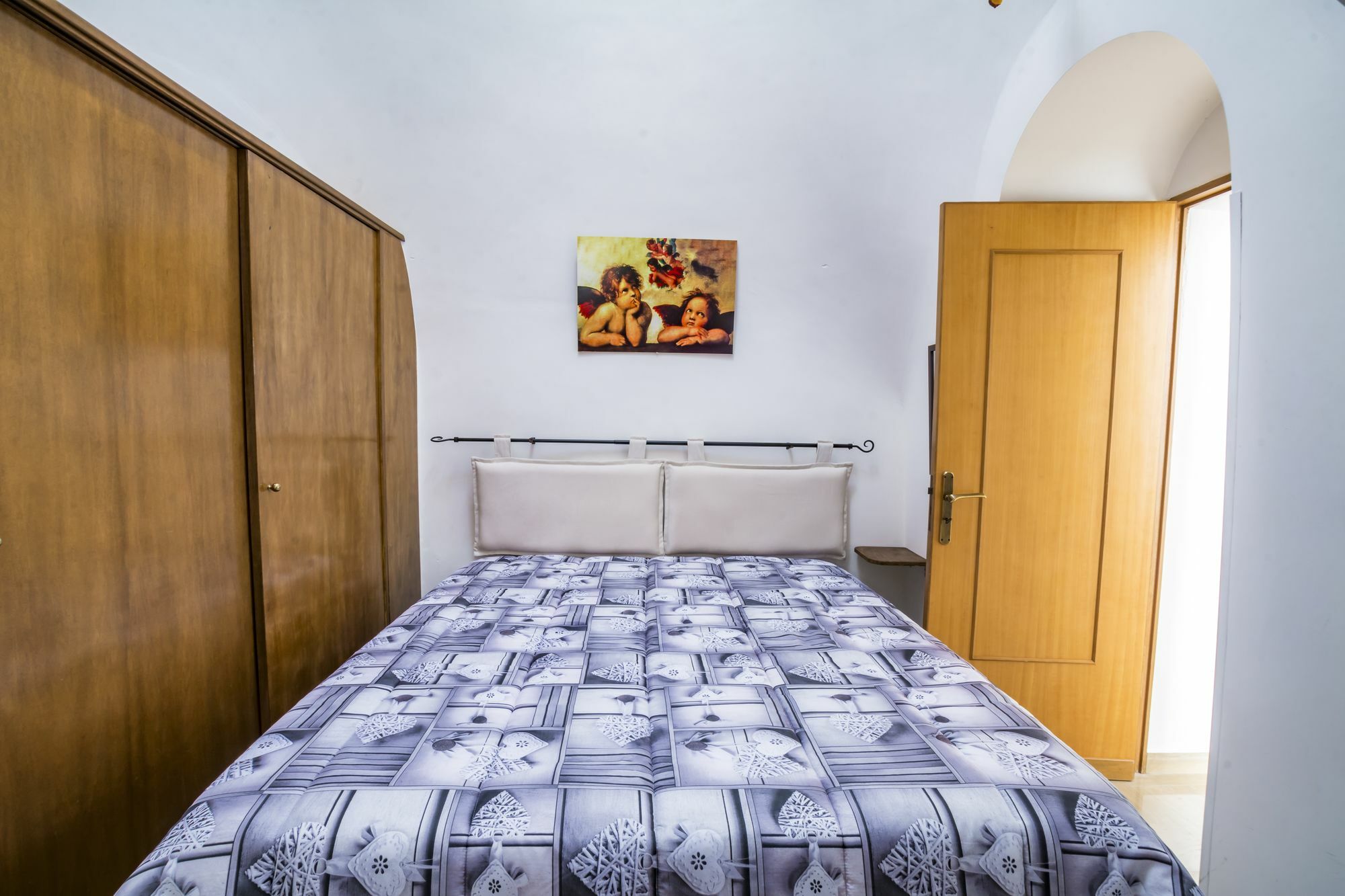 I Trulli Di Zia Dora Apartment อัลเบโรเบลโล ภายนอก รูปภาพ