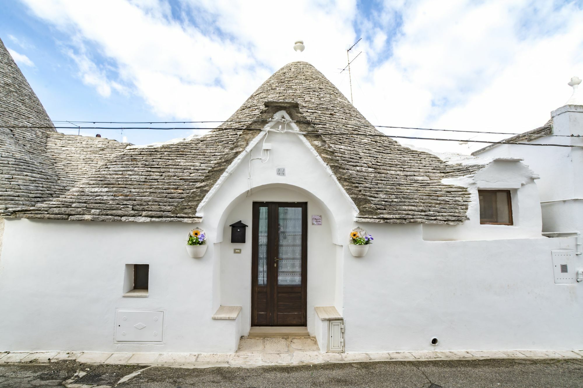 I Trulli Di Zia Dora Apartment อัลเบโรเบลโล ภายนอก รูปภาพ
